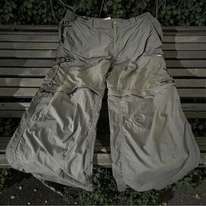 Omni Shade Columbia Men's Convertible Cargo Pants/Shorts - Gray